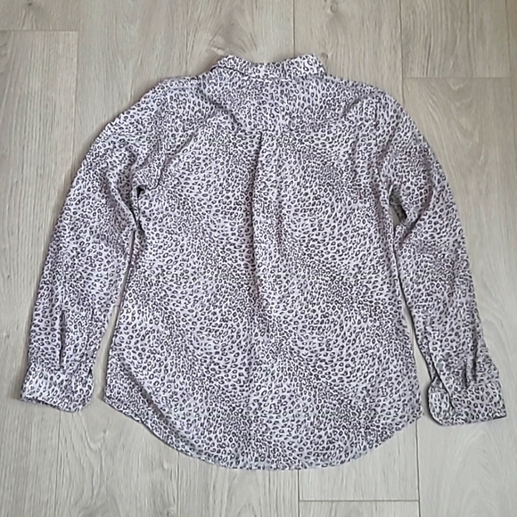 Banana Republic Animal Print Dillon Blouse - Picture 3 of 3